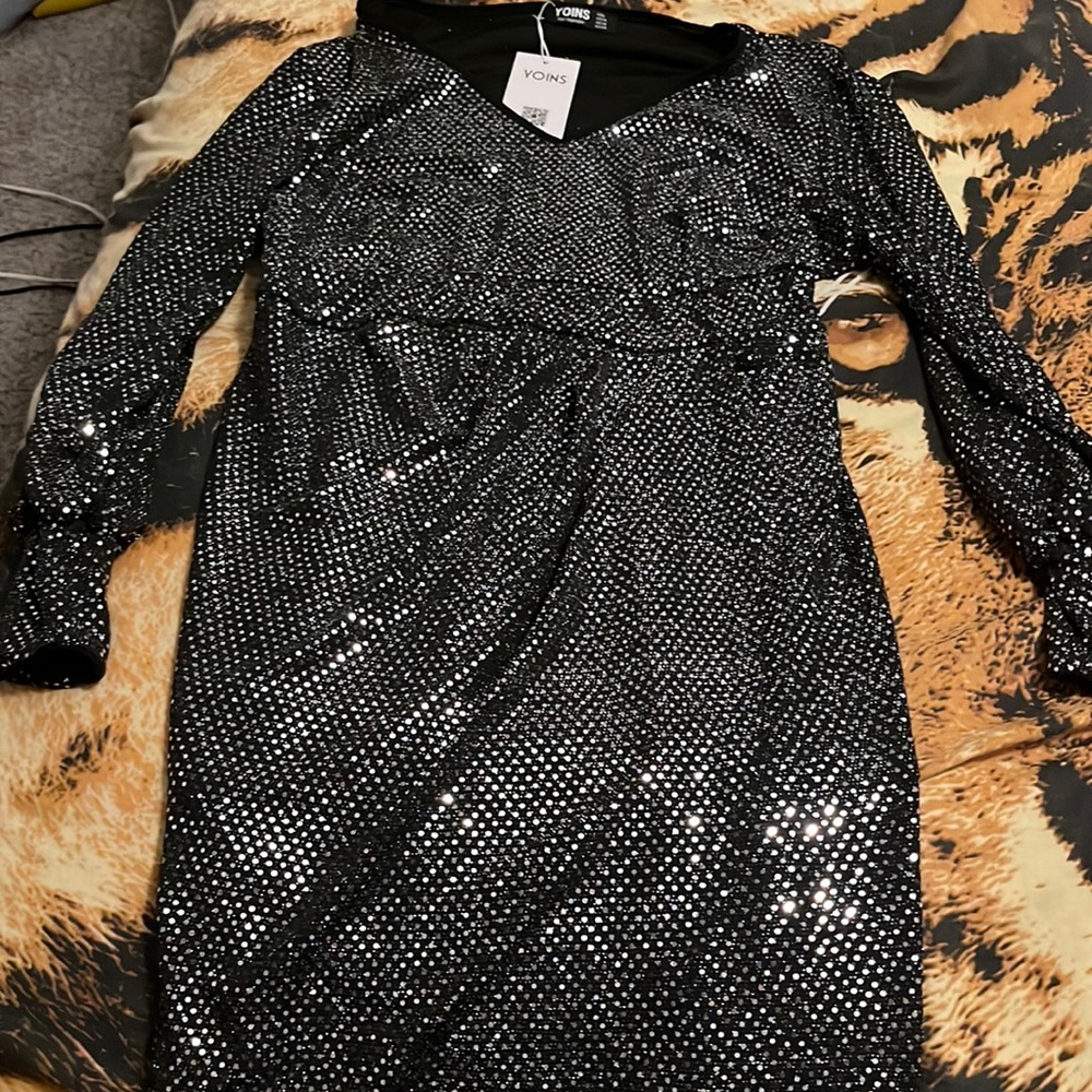 Brand Yoins, color Black with white sparkles, size 14